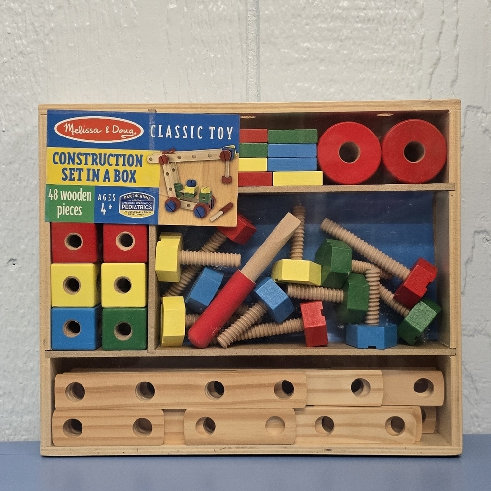Melissa & Doug Wooden Construction Set - Red, Blue, Green, Yellow New